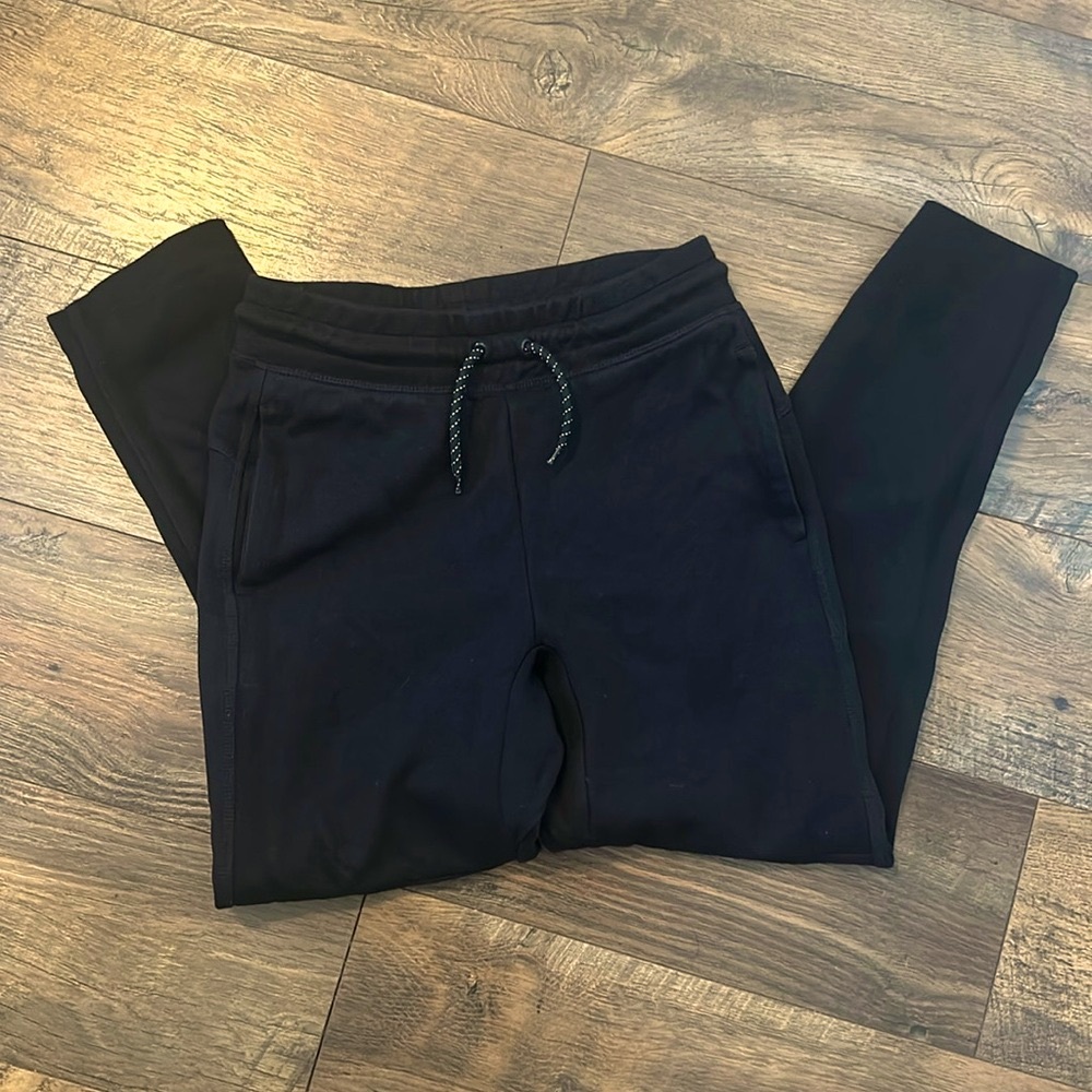 GapFit Tech Kids Joggers size large